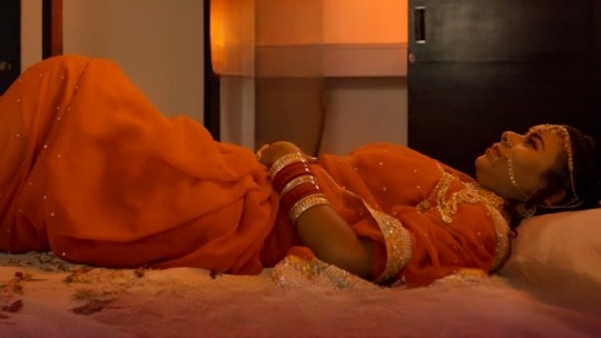 Hast Maithoon EP2 Hot Hindi MoodX Short Film