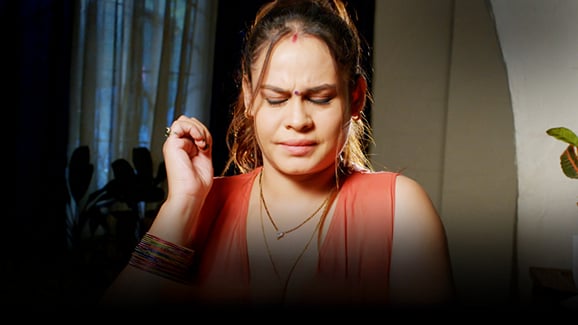 Garam Masala P01 EP3 Hot Hindi ULLU Web Series