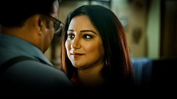 Antique P02 EP8 Hot Hindi ULLU Web Series