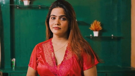 Pyaari Budhon Main Fass Gyi EP1 Hot Hindi WoowChannel Web Series