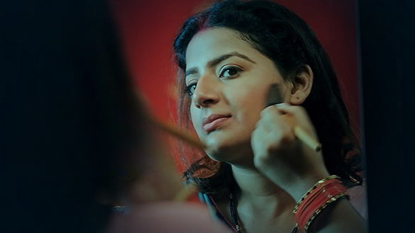 Khud Khushi P02 EP5 Hot Hindi ULLU Web Series