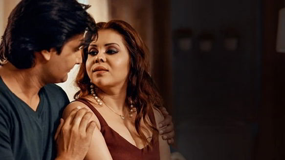 Broker EP1 Hot Hindi WoowChannel Web Series