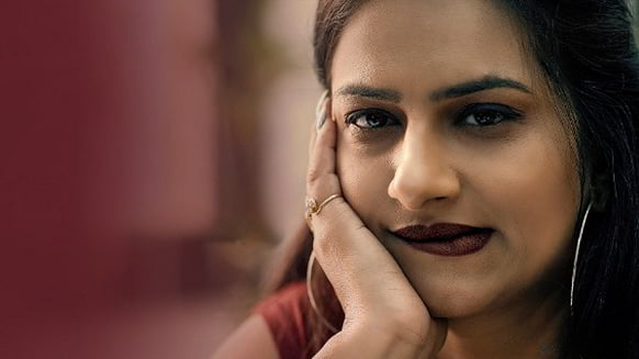 Choked P01 EP1 Hot Hindi ULLU Web Series