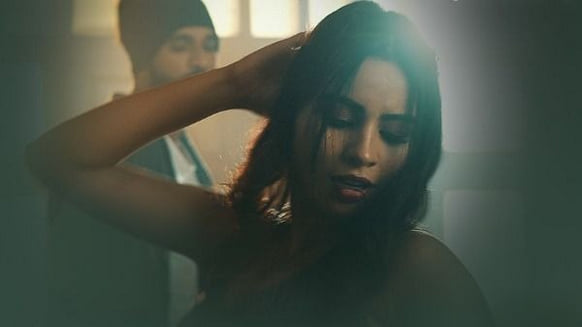 Laila P01 EP1 Hot Hindi ULLU Web Series