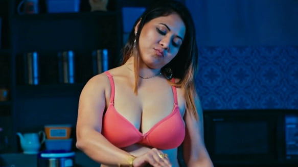 Sisters EP3 Hot Hindi Bullapp Web Series
