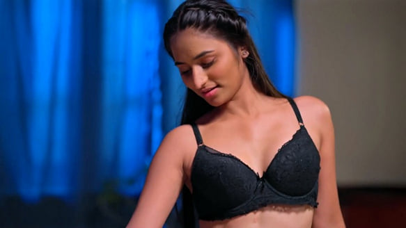 Thand Ka Maza EP6 Hot Hindi BigShots Web Series