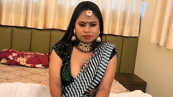 Sleeping Beauty Hot Hindi ShowHit Short Film