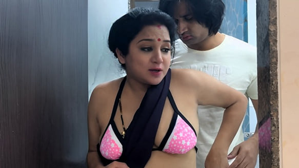 Bhabhi Maal Hot Hindi ShowX Short Film
