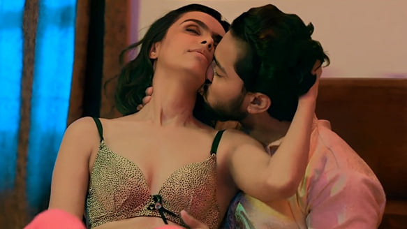 Laal Mirch P01 EP5 Hot Hindi ULLU Web Series