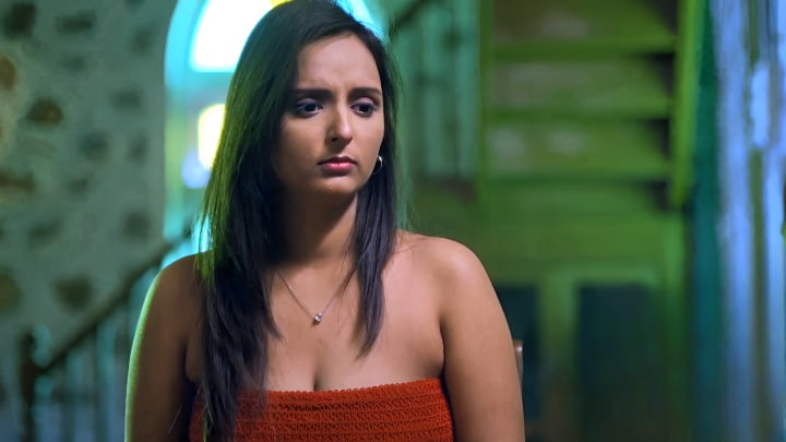 Machhli P02 EP6 Hot Hindi ULLU Web Series