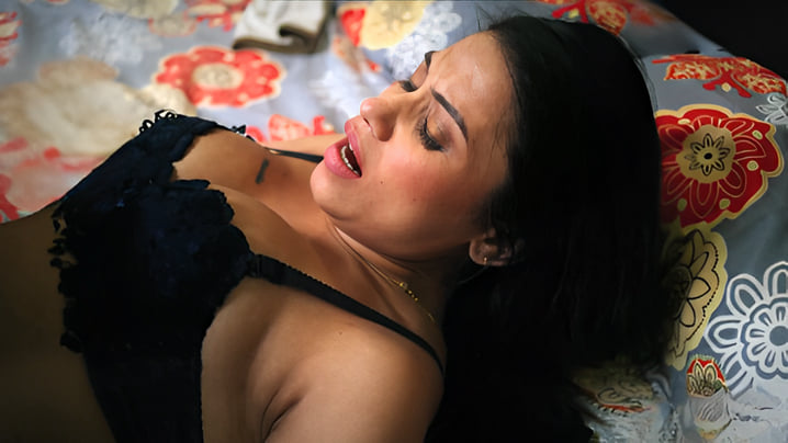Aakarshan EP6 Hot Hindi HitPrime Web Series