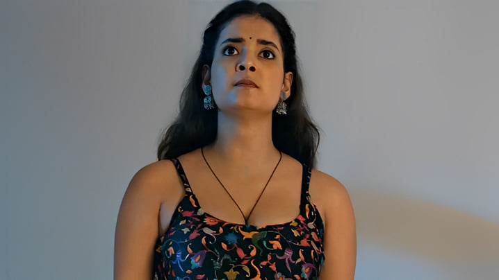 Love Bite P02 EP6 Hot Hindi ULLU Web Series