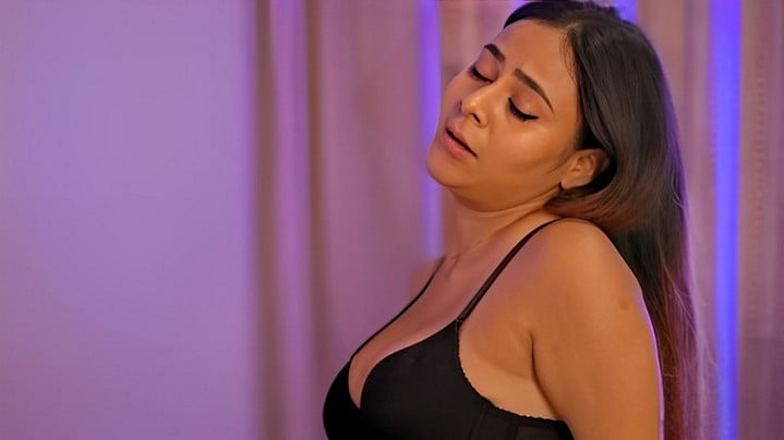 Ghapa Ghap EP1 Hot Hindi LookEntertainment Web Series