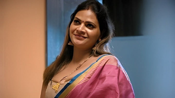 Choli Ke Peeche Kya Hai P01 EP1 Hot Hindi ULLU Web Series