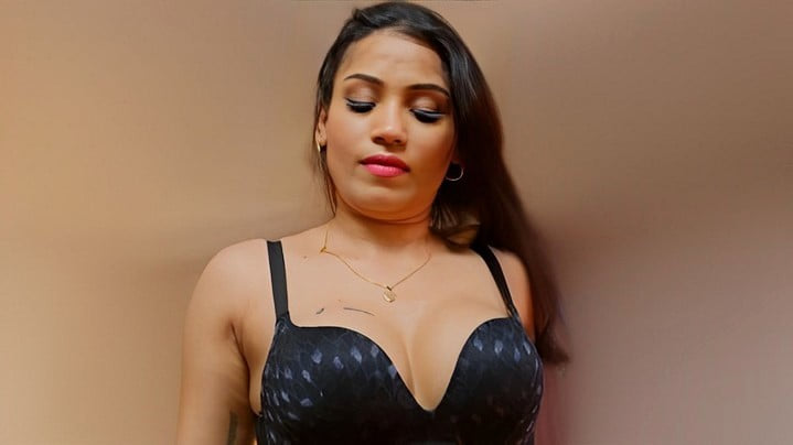 Robotina EP2 Hot Hindi AahaFlix Web Series