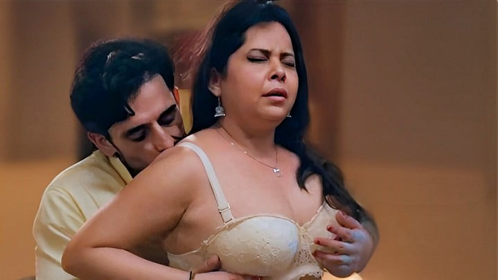 Numbari P02 EP4 Hot Hindi ULLU Web Series