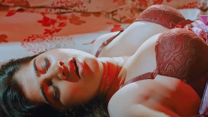 Nurse Part 1 EP2 Hindi Hot ULLU Web Series