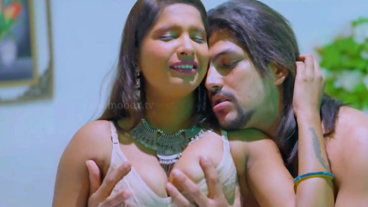 Double Masala Hot Hindi MoodX Short Film