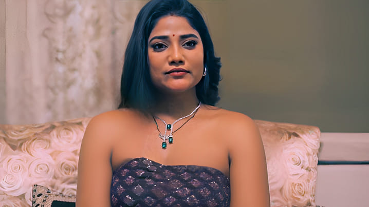 Tere Mere Beech Mein Part 1 EP1 Hot Hindi ULLU Web Series
