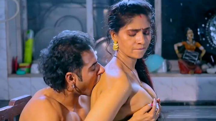 Adla Badli EP2 Hot Hindi TeFlix Web Series