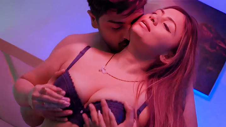 Bhabhi Ki Malish EP3 Hot Hindi Jugnu Web Series