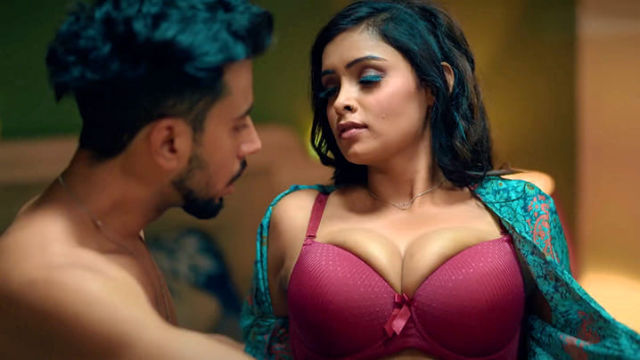 Meri Mummy Ki Dost Part 1 EP3 Hot Hindi ULLU Web Series
