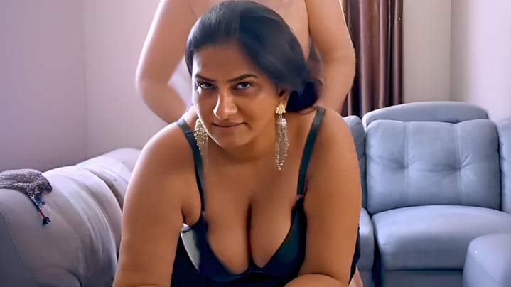 Nayi Padosan EP2 Hot Hindi Hulchul Web Series
