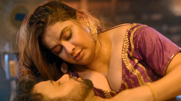 Haseena Maan Jayegi Part 1 EP4 Hot Hindi ULLU Web Series