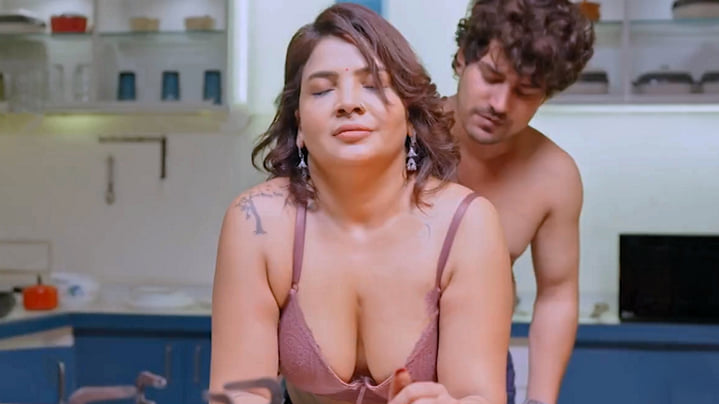 Size Does Not Matter EP1 Hot Hindi Jugnu Web Series