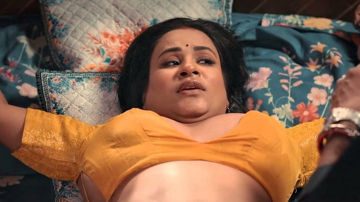 Talab P01 EP2 Hot Hindi ULLU Web Series